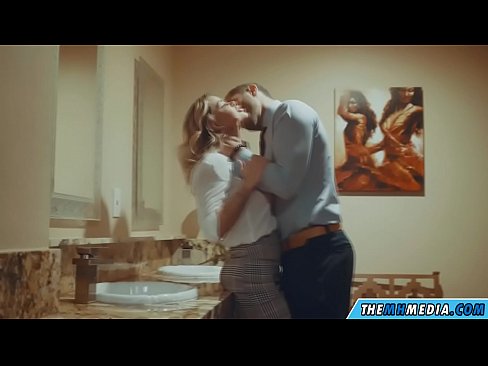❤️ Xa i-blonde ene-busty ikuhenda kwindlu yangasese yoluntu ❤ kuthi xh.mathem-1-class.ru